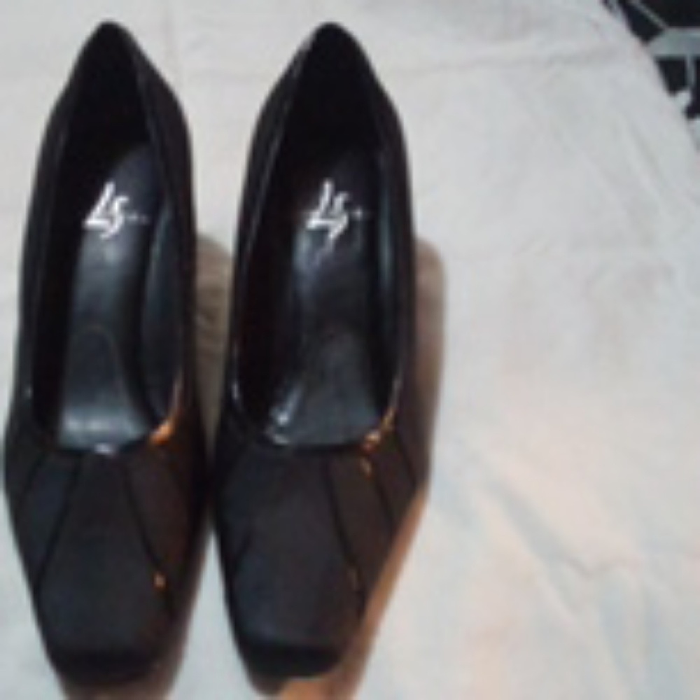 Life Stride Dress Shoes Size 10M